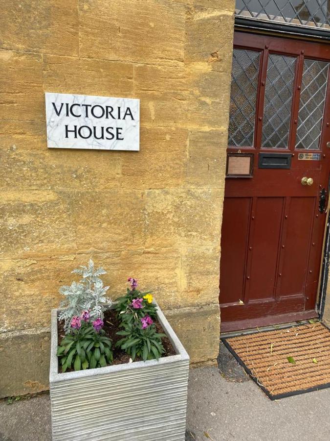 Victoria House Hotel Stow-on-the-Wold Exterior foto